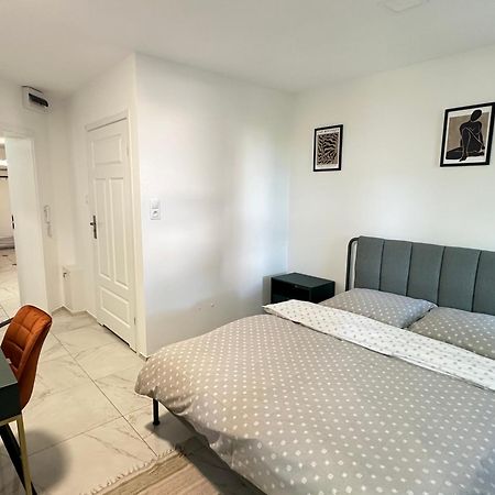 Moveen! Wynajem Apartamentow We Wroclawiu! 10 Minut Od Centrum Kültér fotó