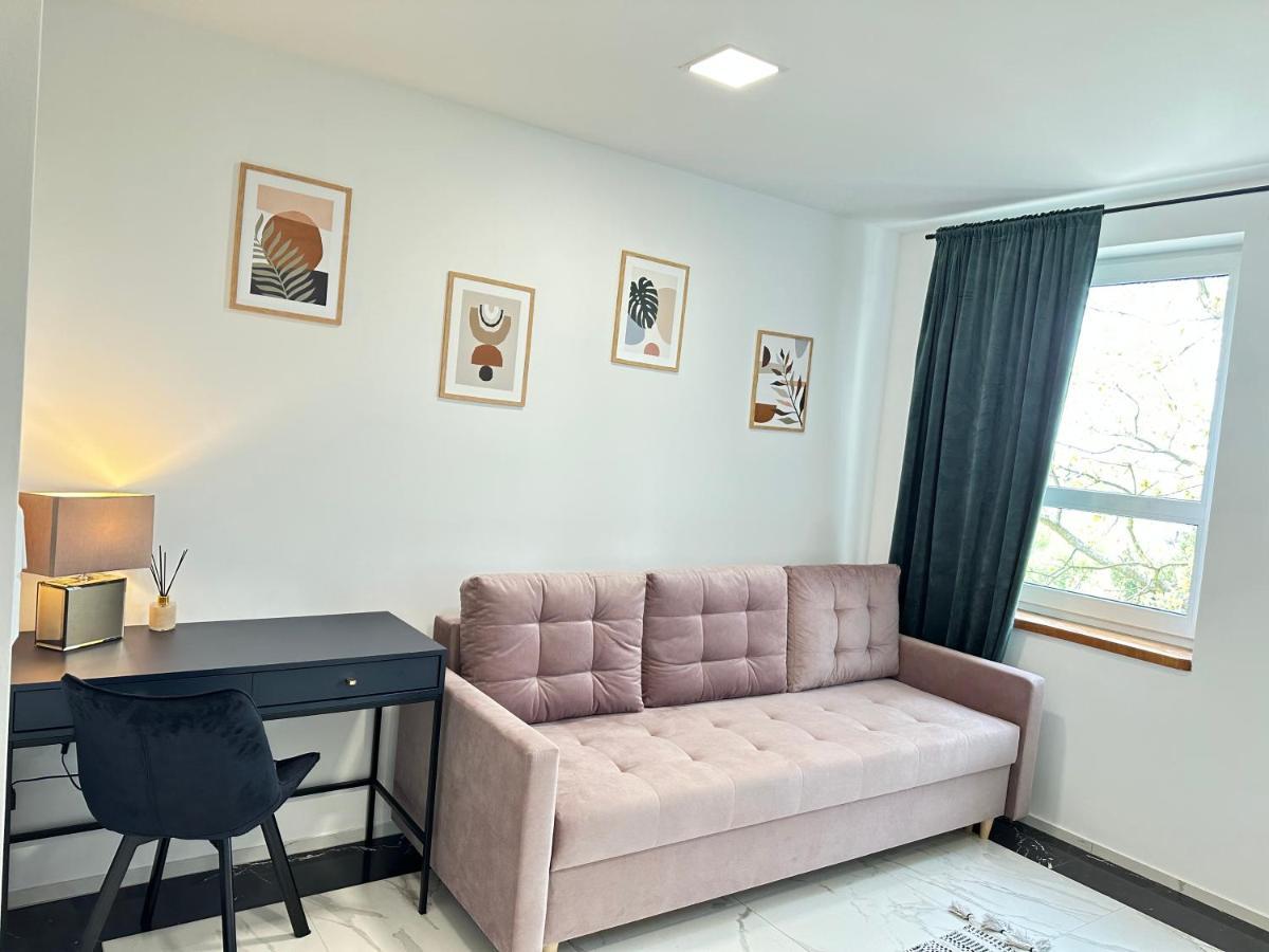 Moveen! Wynajem Apartamentow We Wroclawiu! 10 Minut Od Centrum Kültér fotó
