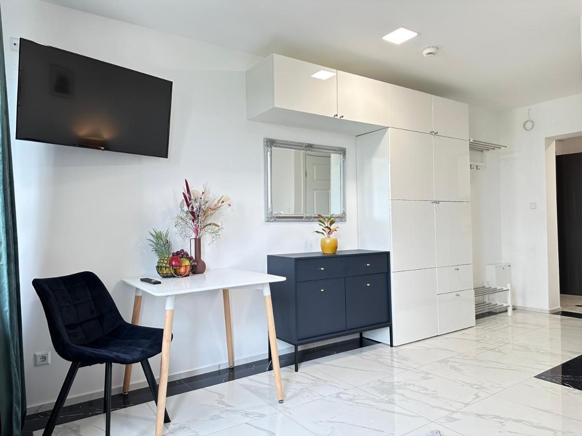 Moveen! Wynajem Apartamentow We Wroclawiu! 10 Minut Od Centrum Kültér fotó