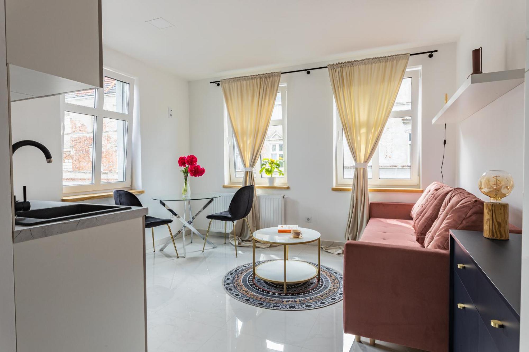 Moveen! Wynajem Apartamentow We Wroclawiu! 10 Minut Od Centrum Kültér fotó